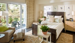 tips-to-make-bedroom-attractive-blog
